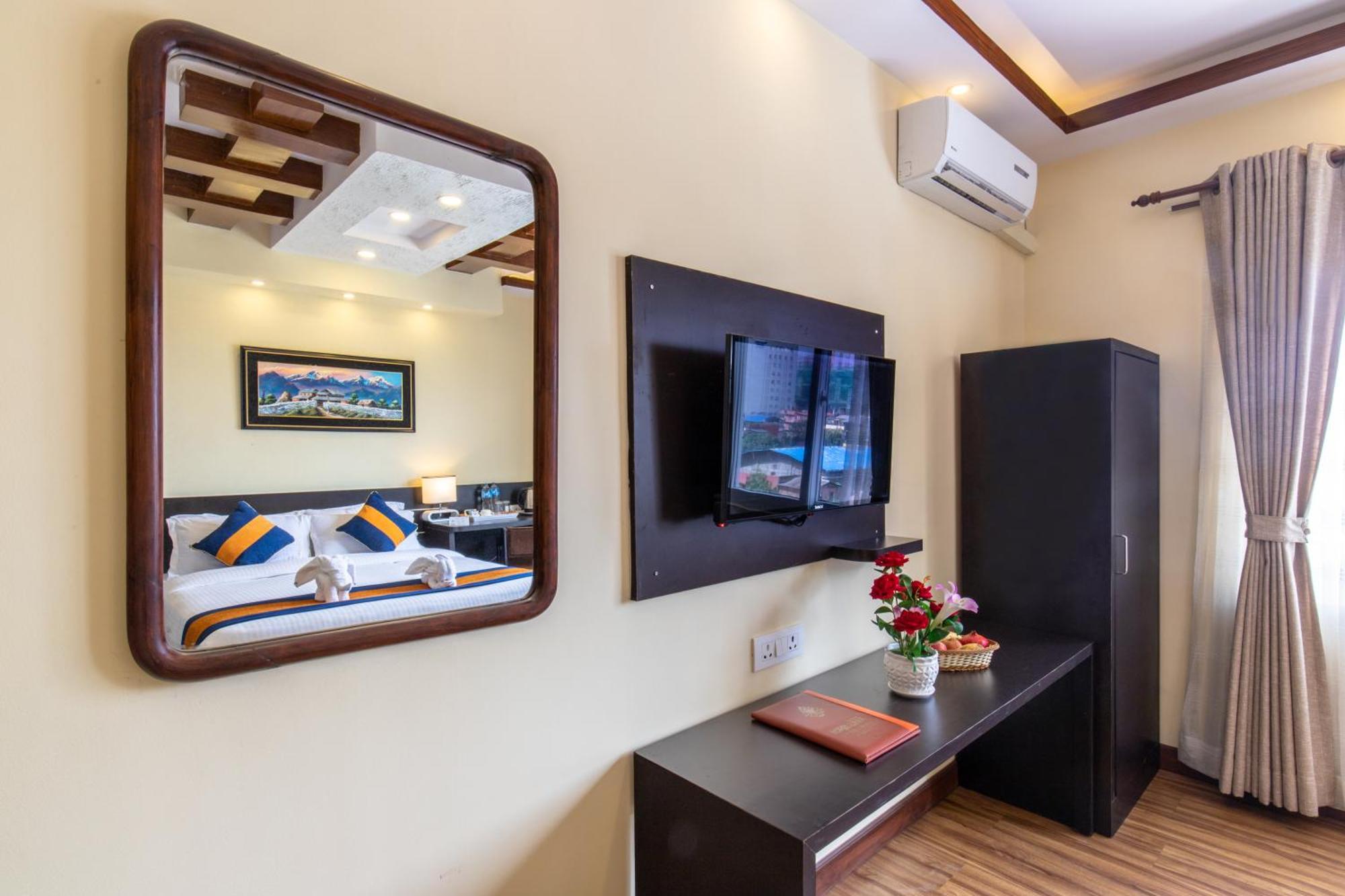 Devo Boutique Hotel Катманду Екстериор снимка